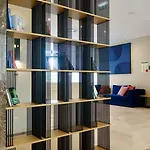 Oporto Fly Отель 4*