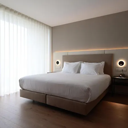 Oporto Fly Hotel Maía