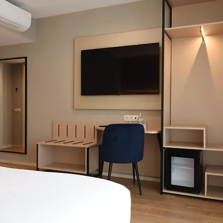 Hotel Oporto Fly Maía