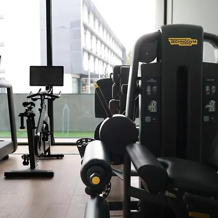 Oporto Fly 4*