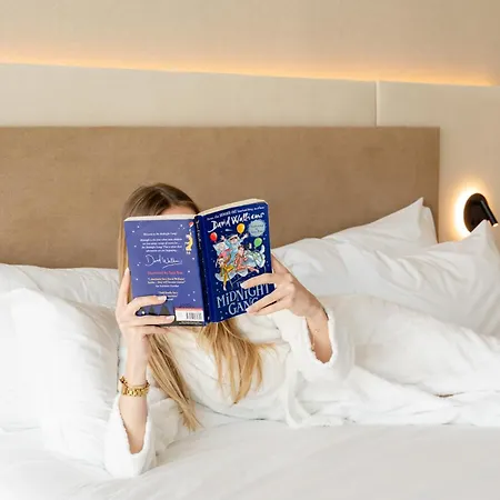 Oporto Fly Hotel 4*