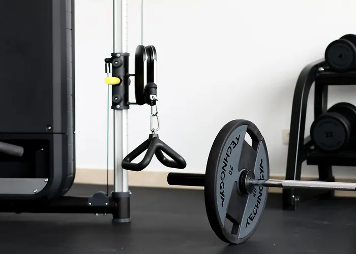 Oporto Fly Hotel Maía