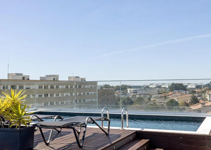 Oporto Fly Hotel Maía