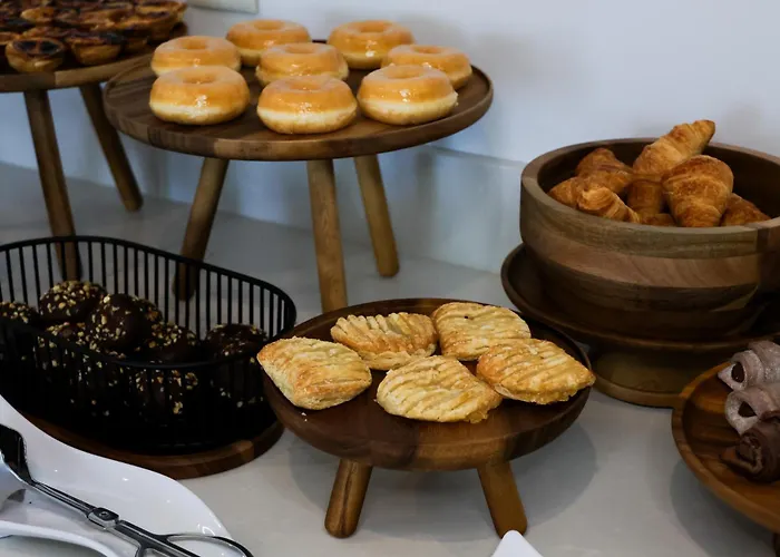 Oporto Fly Hotel Maía